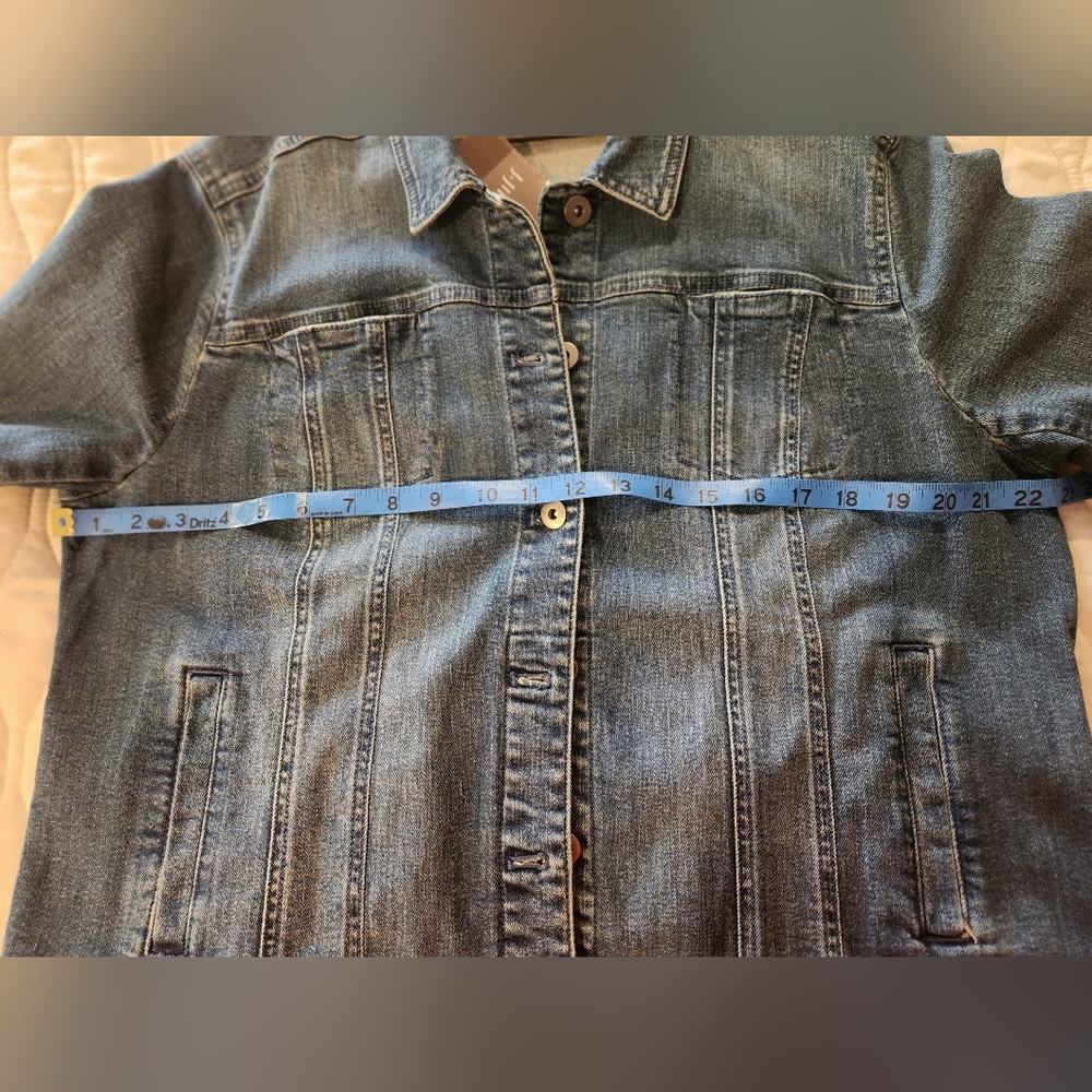 Women's Jean Jacket - Picture 8 of 8